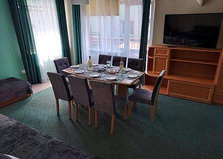 Apartament nr 8 z trzema sypialniami